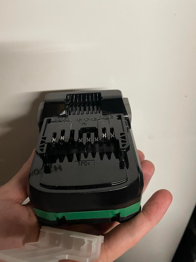 Nieuwe Hikoki Multi Volt BSL36B18X Accu, Ophalen of Verzenden, Nieuw