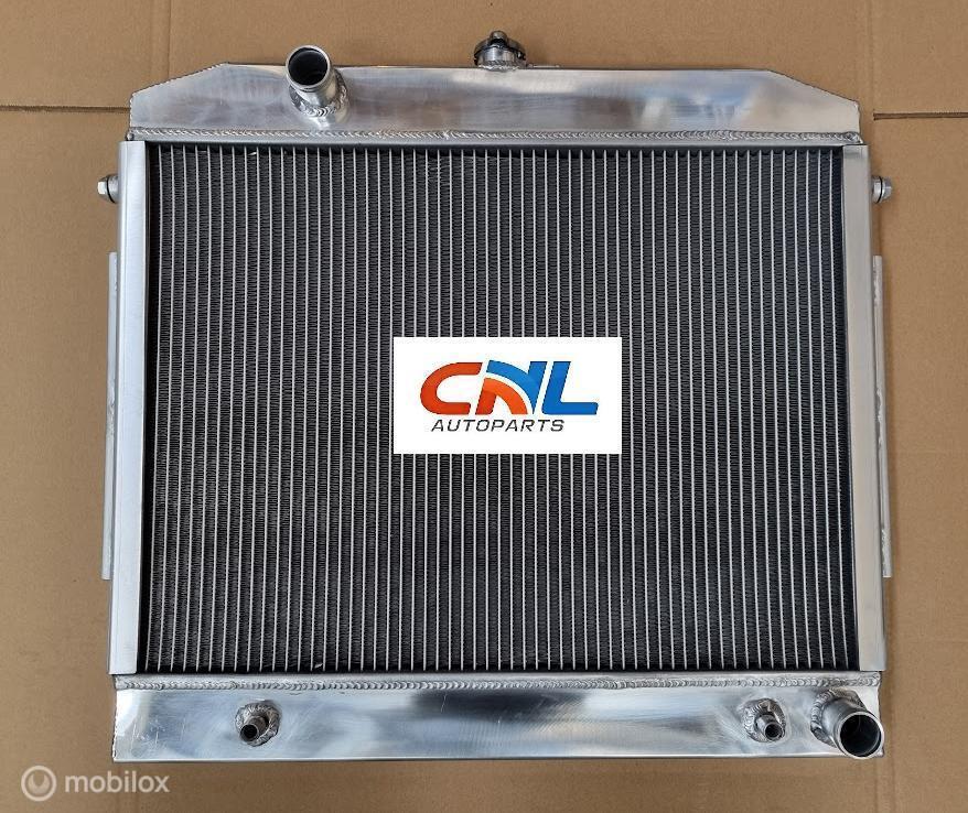 Radiateur OE# 1145011301 Mercedes-Benz W114 250C 280 280C AT