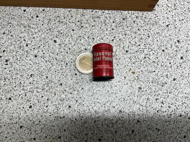 vasenol monster blikje, Verzamelen, Blikken, Ophalen of Verzenden, Zo goed als nieuw, Overige