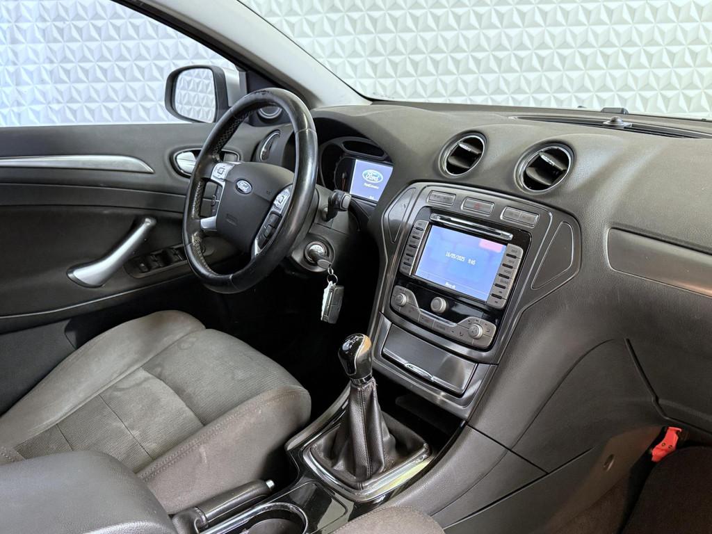 Ford Mondeo Wagon 2.0-16V Titanium FlexiFuel / EXPORT (2009), Stof, Gebruikt, Mondeo, Origineel Nederlands