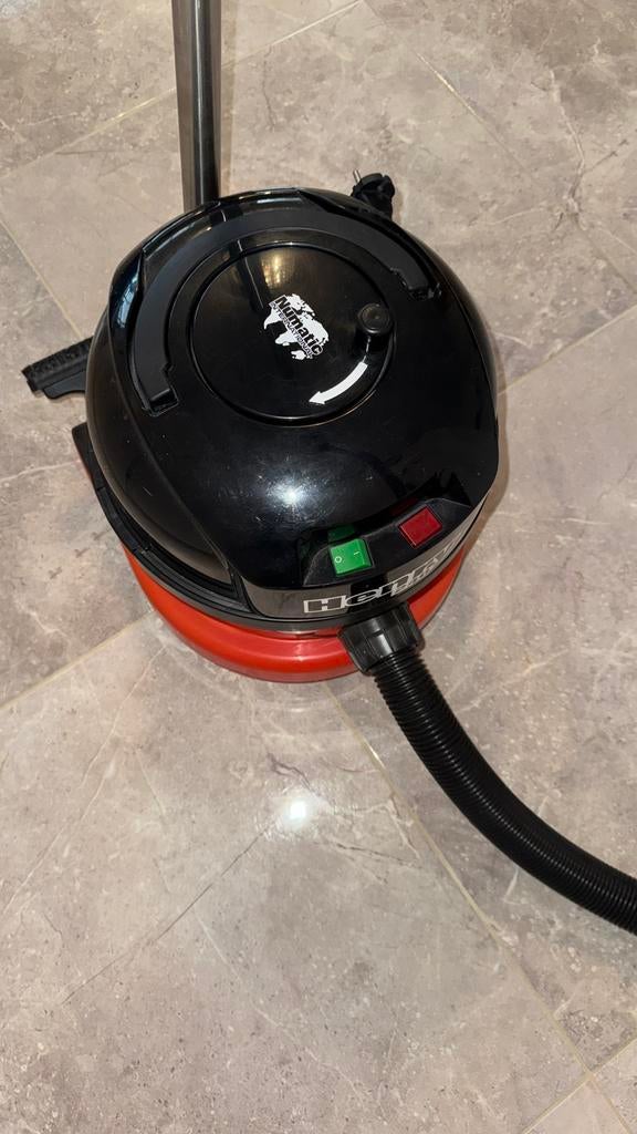 Te koop stofzuiger Henry, Witgoed en Apparatuur, Stofzuigers, Stofzuiger, Zo goed als nieuw, Minder dan 1200 watt, Ophalen