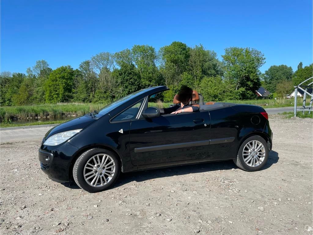 Mitsubishi Colt 1.5 CZC 2008 Zwart, Auto's, Voorwielaandrijving, 15 km/l, 31 €/maand, 4 cilinders