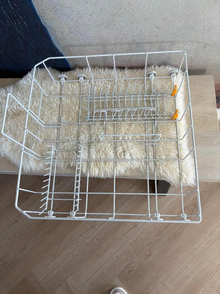 Miele vaatwasser onderrek, Ophalen, Nieuw