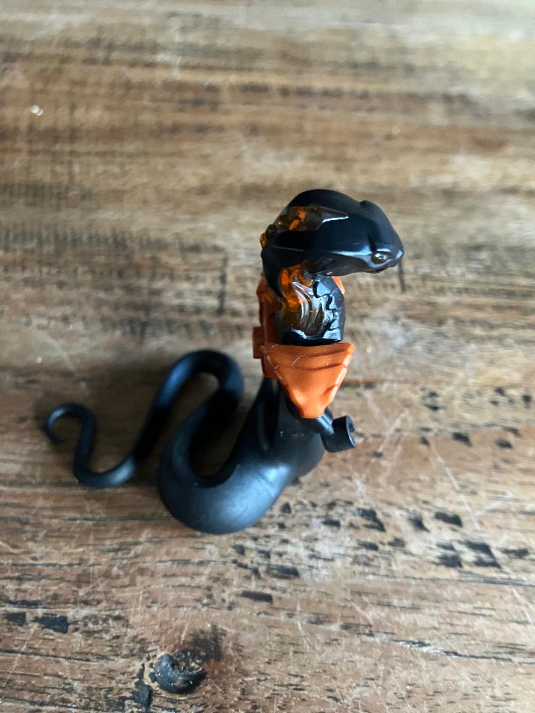 Lego Ninjago slangencommandant Char, Ophalen of Verzenden, Zo goed als nieuw, Losse stenen, Lego
