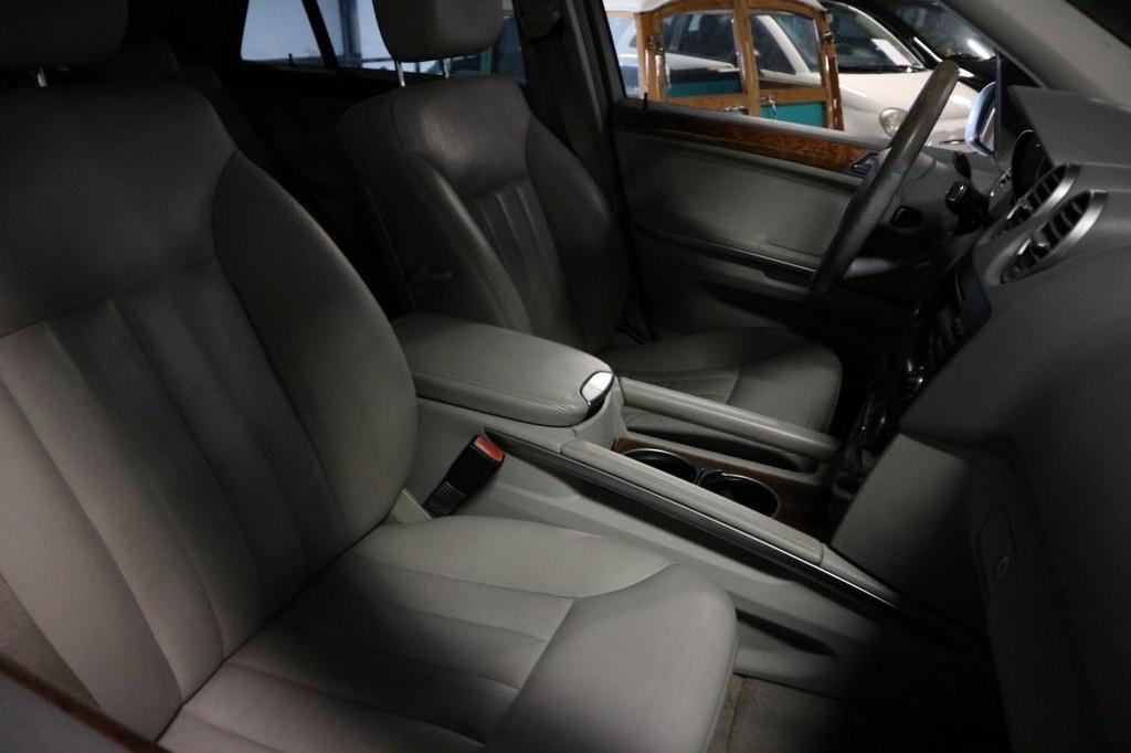 Mercedes-Benz M-klasse 350 AUTOMAAT / SCHUIFDAK / KETTING VE, Automaat, Gebruikt, Blauw, Leder