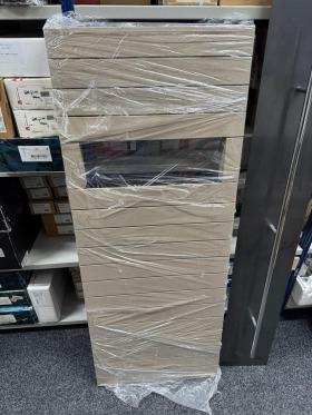 Instamat Deco designradiator 151,7x60cm zand kleur, 500 tot 800 watt, Radiator, Niet ingevuld, Zo goed als nieuw