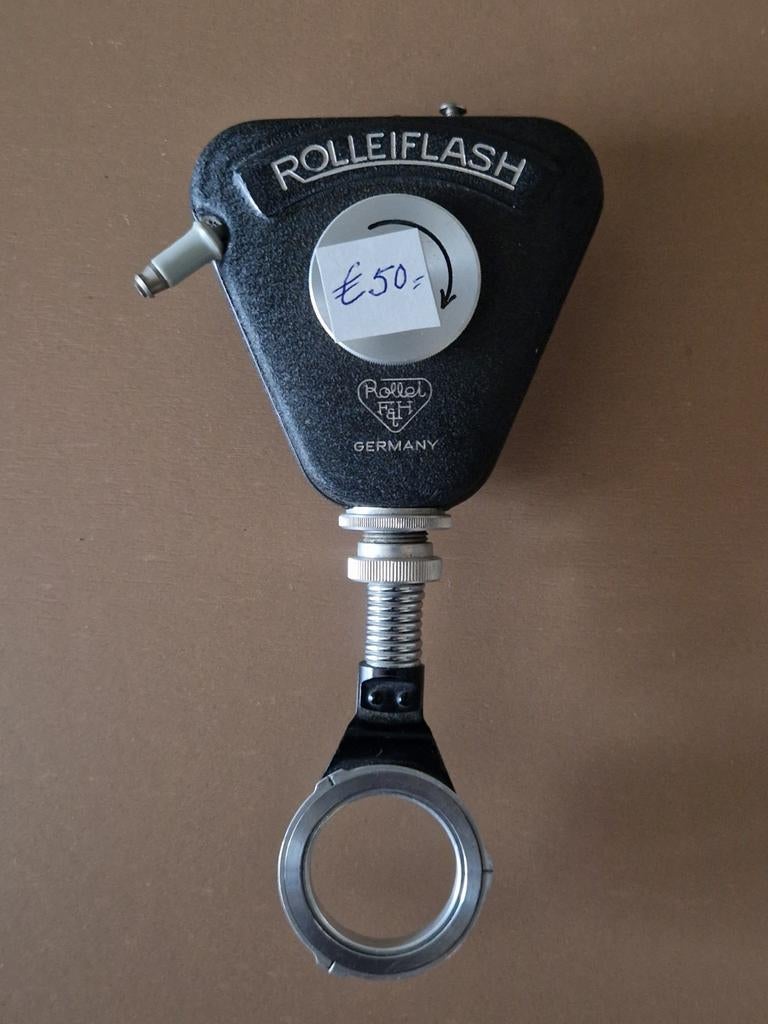 Diverse Rollei accecsoires.Rolleiflash-flitsbeugels-zonnekap, Audio, Tv en Foto, Fotocamera's Analoog, Ophalen of Verzenden, Compact