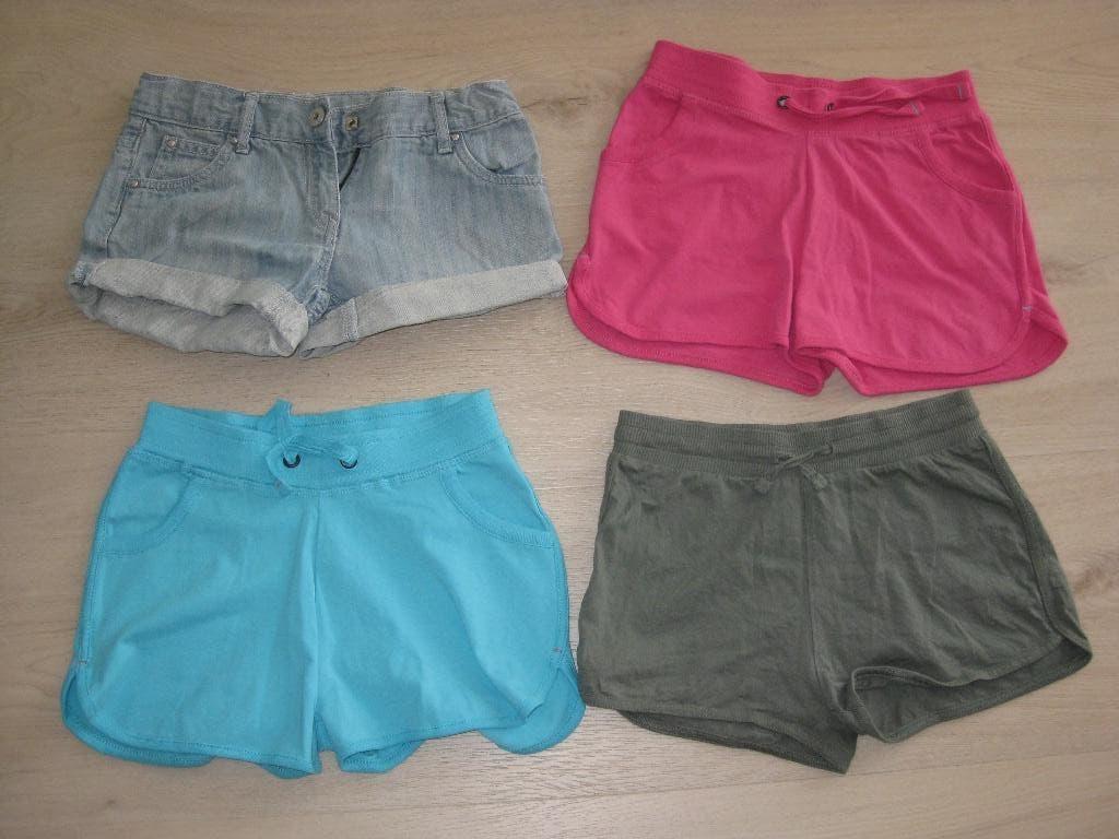 4 korte broeken maat 146, Ophalen of Verzenden, Zo goed als nieuw, Meisje, Broek
