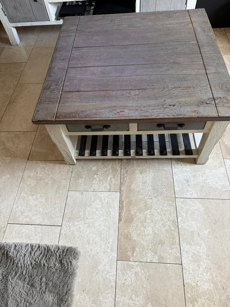 Salontafel vancouver island, Ophalen, 50 tot 100 cm, Zo goed als nieuw, Minder dan 50 cm