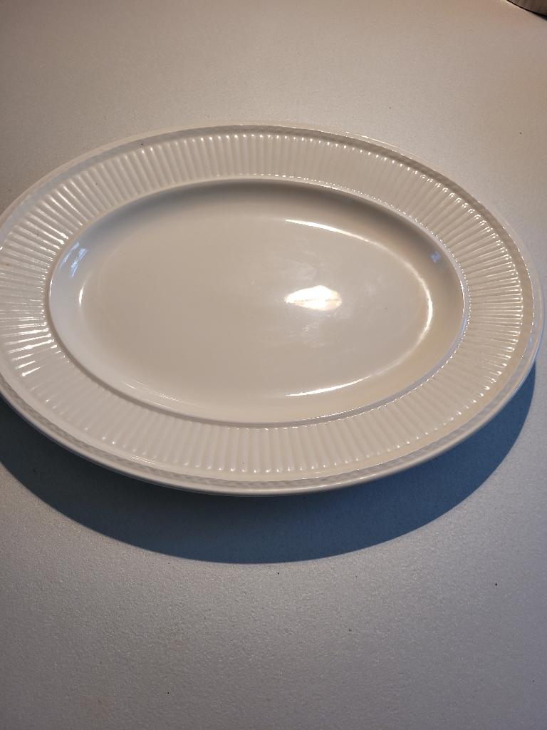 Wedgwood Edme platte schaal, Ophalen of Verzenden, Wedgwood, Aardewerk, Schaal of Schalen