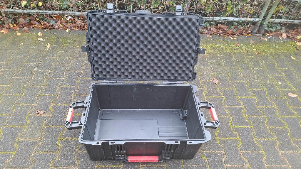 Grote Trolleykoffer voor gereedschap of instumenten., Ophalen, ., Overige instrumenten, Zo goed als nieuw