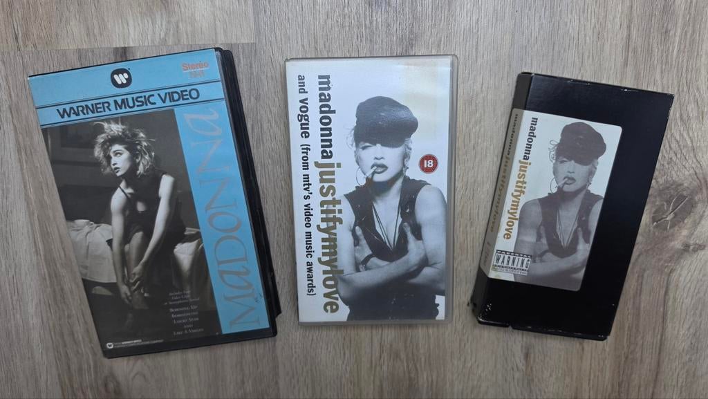 3 Madonna VHS videobanden, incl. Justify My Love, Cd's en Dvd's, VHS | Film, Alle leeftijden, Ophalen of Verzenden, Gebruikt, Komedie