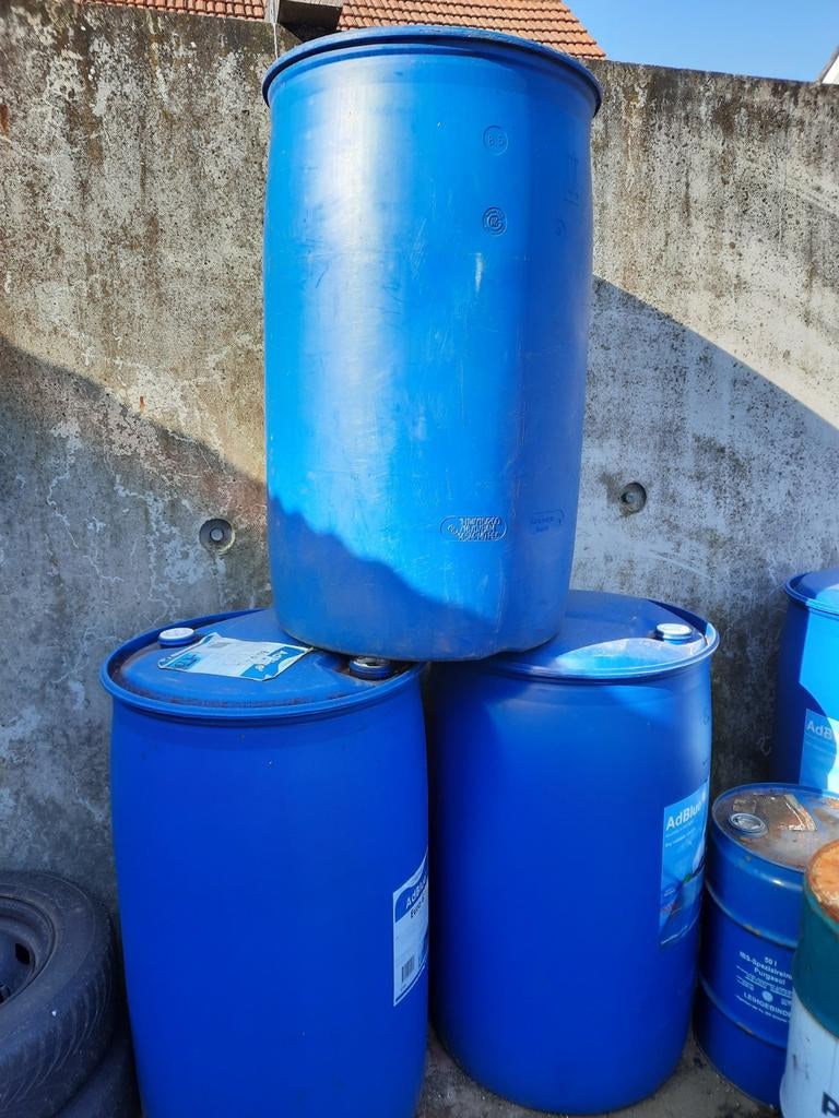 Poly drum, regenton, 208 liter vat, blauw vat, 150 liter of meer, Ophalen, Gebruikt, Kunststof