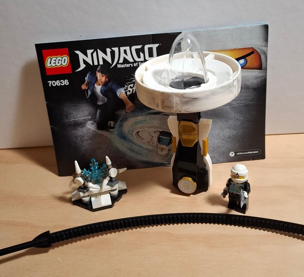 LEGO Ninjago -- Zane - Spinjitzumeester (70636), Kinderen en Baby's, Speelgoed | Duplo en Lego, Ophalen of Verzenden, Zo goed als nieuw