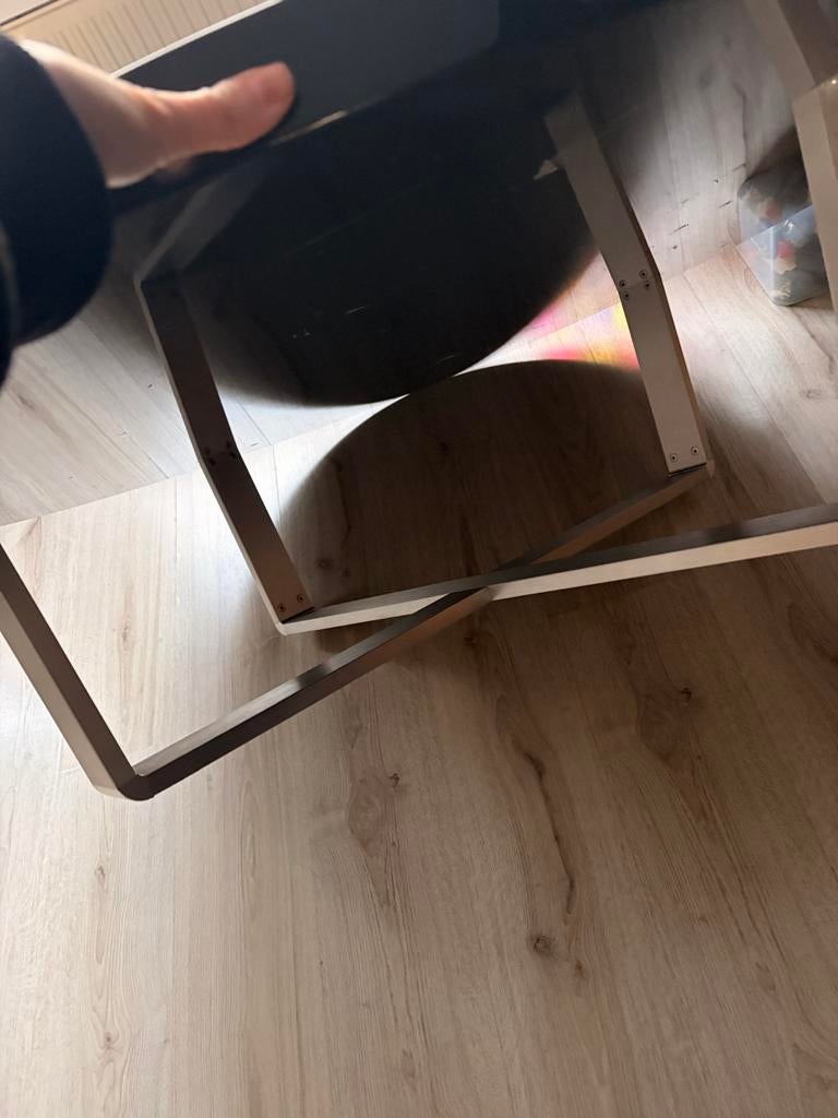 Ronde salontafel met metalen onderstel, Gebruikt, Rond, Metaal, Minder dan 50 cm