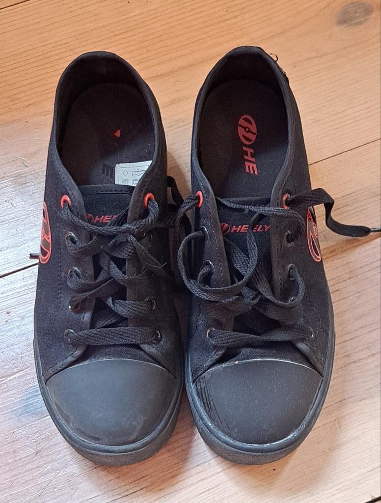 Heelys maat 35, Ophalen, Gebruikt