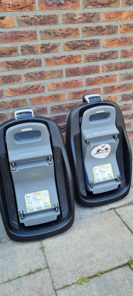 Isofix base 2 stuks, Overige merken, Ophalen of Verzenden, Zo goed als nieuw, Isofix