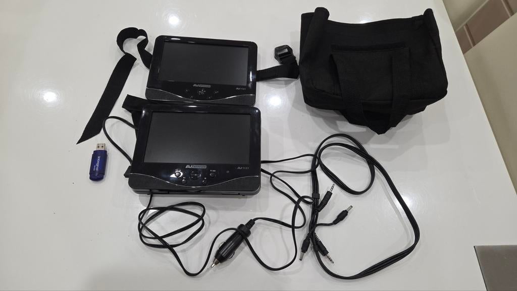 Autovision AV1101 Auto DVD / USB Multimedia Scherm, Ophalen of Verzenden, Overige merken