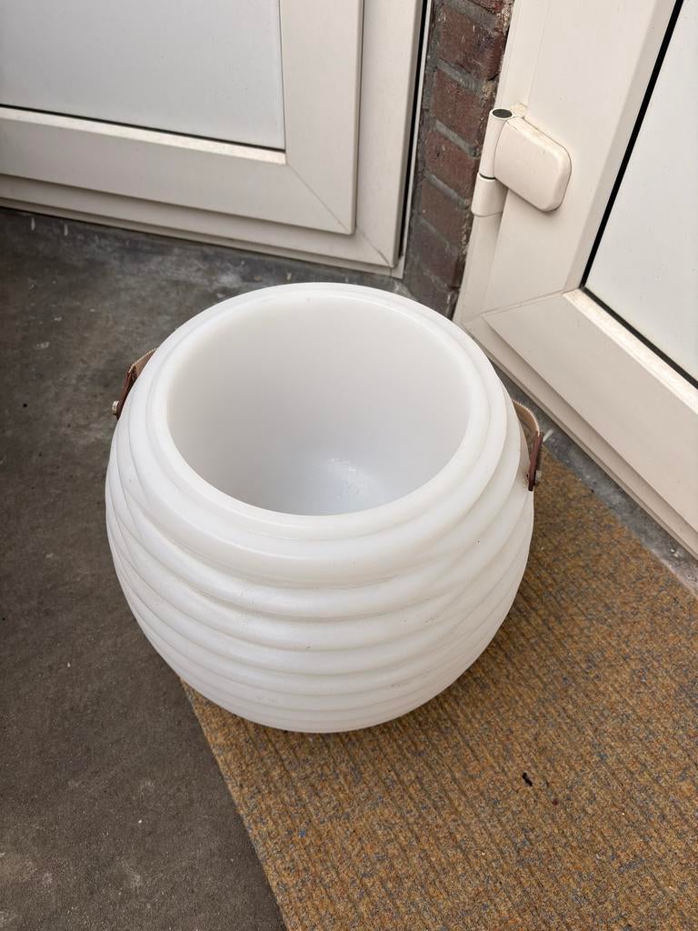 Kooduu wijnkoeler met verlichting, USB-C en speaker, Ophalen, Nieuw