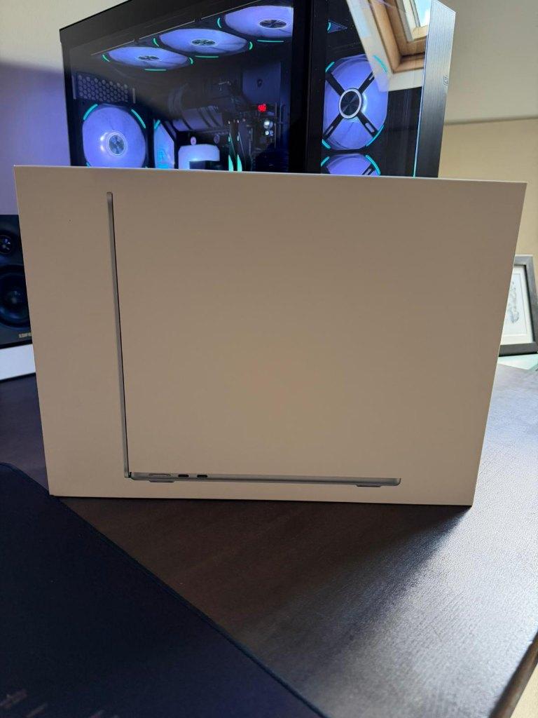 MacBook Air 13 inch 2026 M5 16GB/512GB Sky Blue VASTE PRIJS, Computers en Software, Apple Macbooks, Qwerty, 13 inch, 512 GB, Nieuw