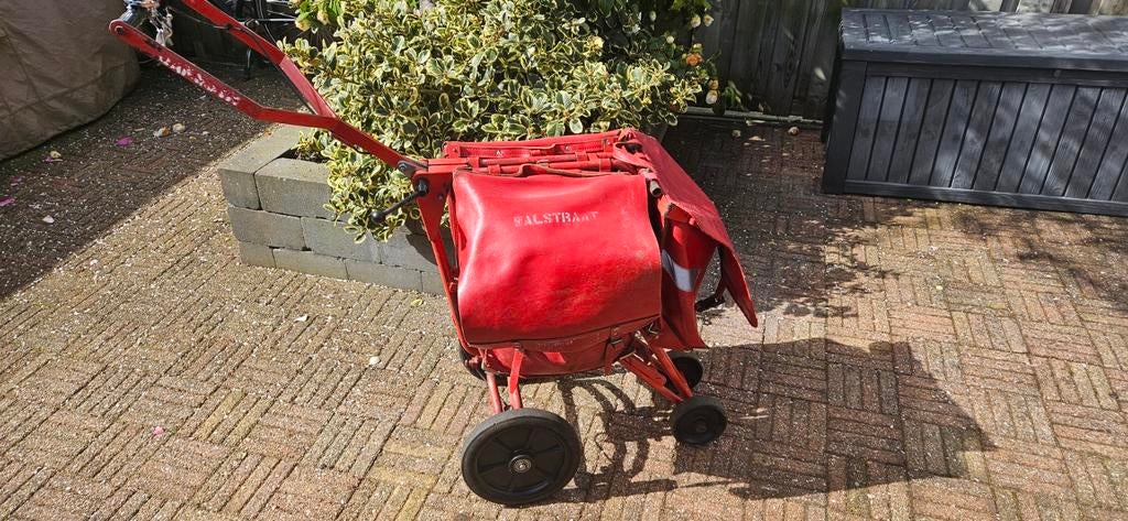 Originele PTT Post bezorgwagen uit Arnhem, Verzamelen, Ophalen