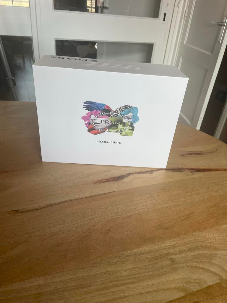 Prada pet zwart nieuw, Ophalen of Verzenden, Nieuw, 56 of 57 cm (M, 7 of 7⅛ inch), Pet