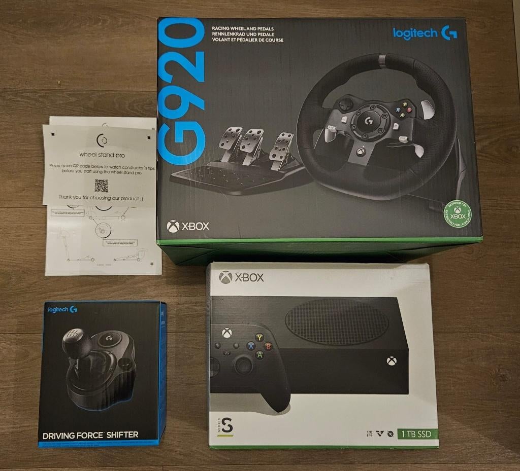 Xbox Series S 1TB (Zwart) & Logitech G920 met Wheelstand Pro, Spelcomputers en Games, Spelcomputers | Xbox | Accessoires, Ophalen