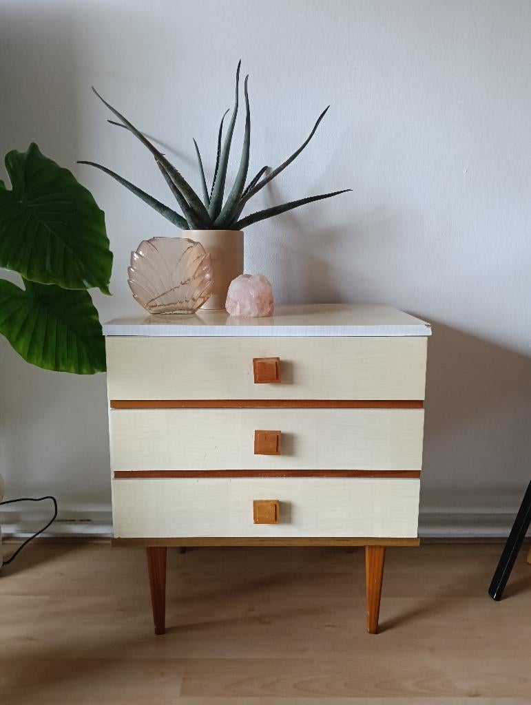 Vintage jaren 60 ladekast teak retro kastje mid century, Huis en Inrichting, Kasten | Dressoirs, Ophalen, Gebruikt, 50 tot 100 cm
