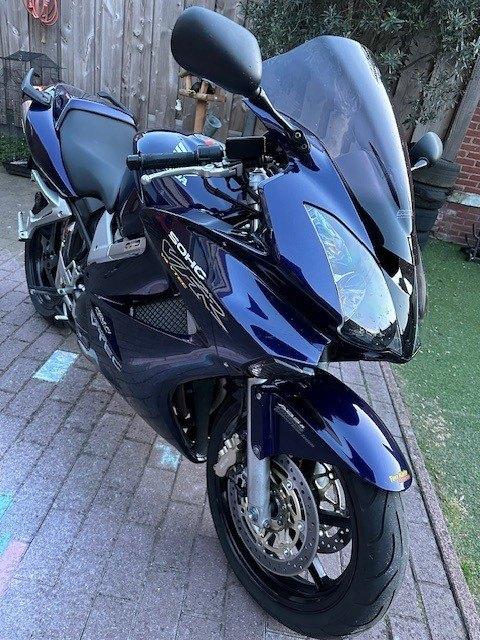 Honda VFR800 Vtec