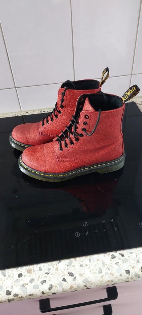 Dr Martens, Kleding | Dames, Schoenen, Lage of Enkellaarzen, Ophalen of Verzenden, Zo goed als nieuw, Dr Martens