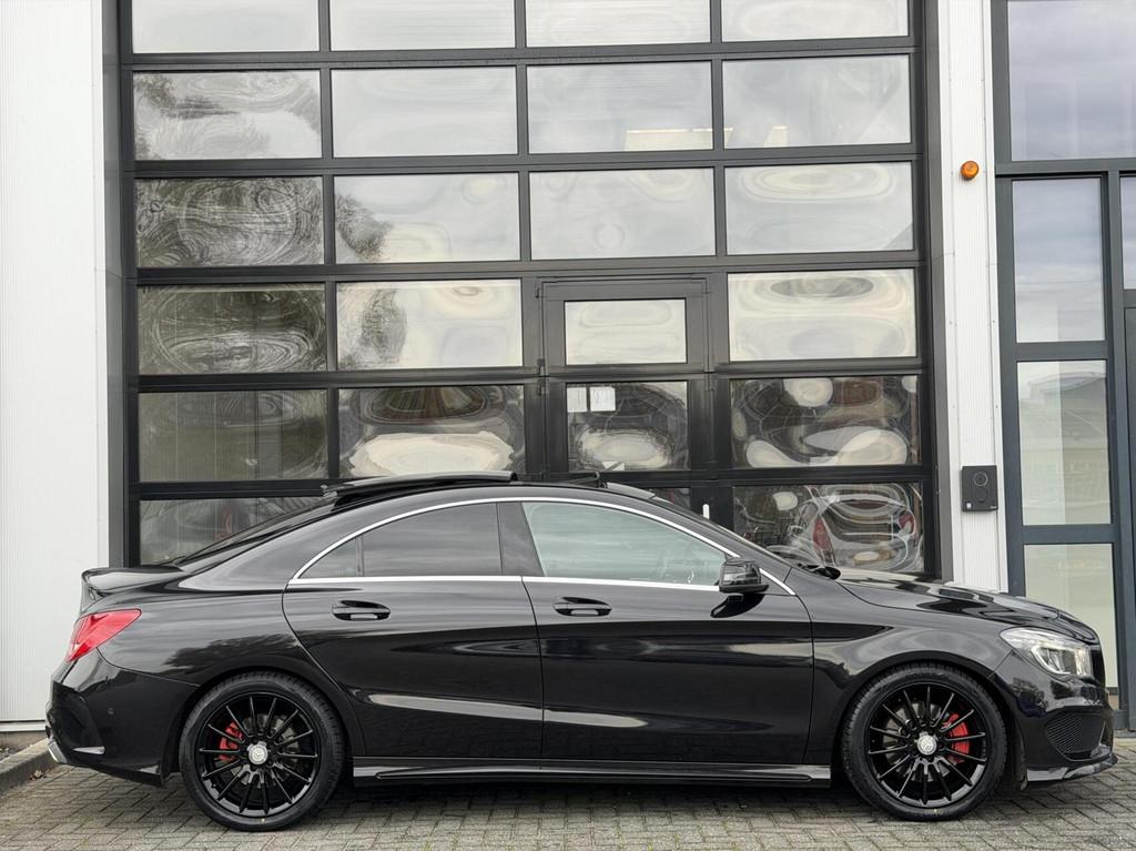 Mercedes-Benz CLA-klasse 250 Edition 1 / 45 AMG Ed / PANO, Auto's, CLA, Gebruikt, 4 cilinders, Leder en Stof