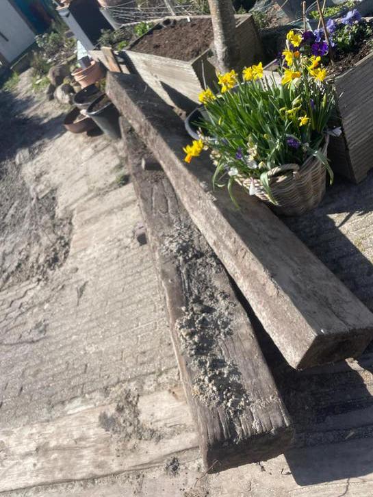 2 Spoorbielzen gratis af te halen, 2x 2.5 meter, Ophalen, Hout, Overige typen