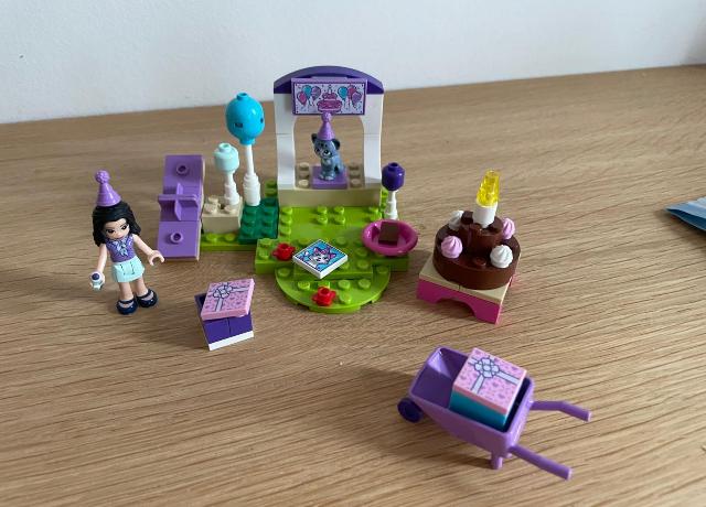 Lego Juniors 10748 Emma's Dierenfeestje, Ophalen of Verzenden, Gebruikt, Complete set, Lego