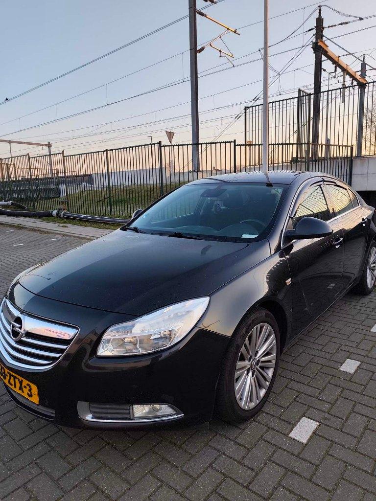 Opel Insignia 1.4 Turbo 103KW 5-DRS 2013 Zwart, goede staat, Auto's, Euro 5, Stof, Zwart, 4 cilinders