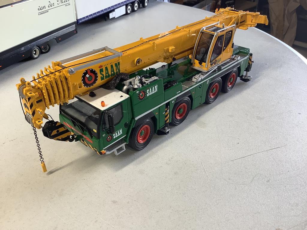 Saan LTM 1090, Hobby en Vrije tijd, Modelauto's | 1:50, Ophalen of Verzenden, Zo goed als nieuw, Bus of Vrachtwagen, Wsi