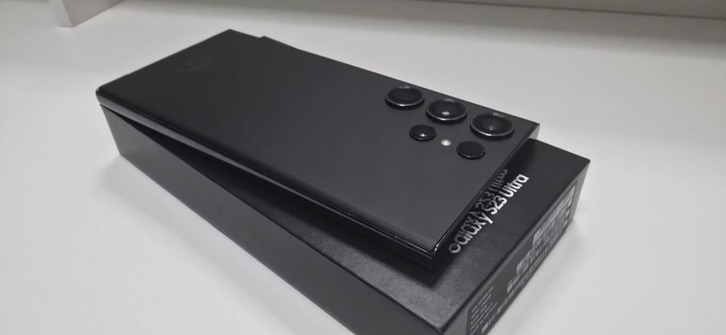 Samsung S23 Ultra 256GB Phantom Black, Ophalen of Verzenden