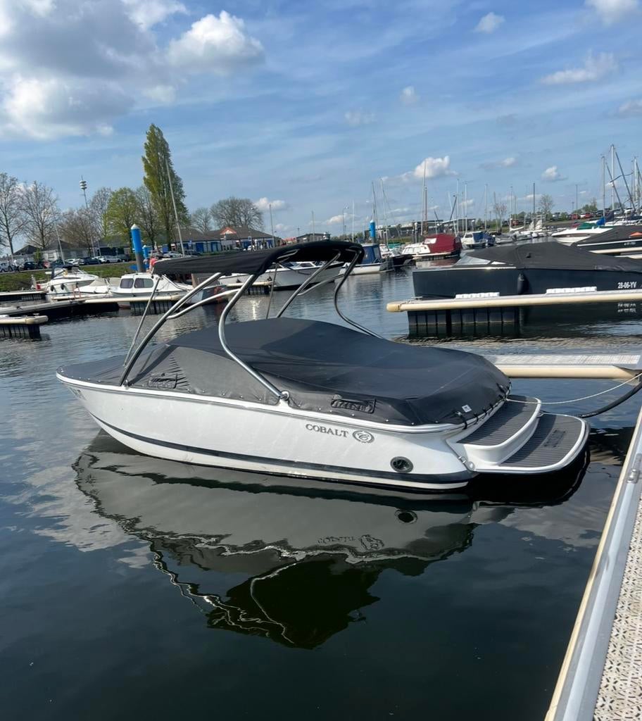 Cobalt 202 spider bowrider volvo penta v8, Ophalen, Binnenboordmotor, 6 meter of meer, Zo goed als nieuw