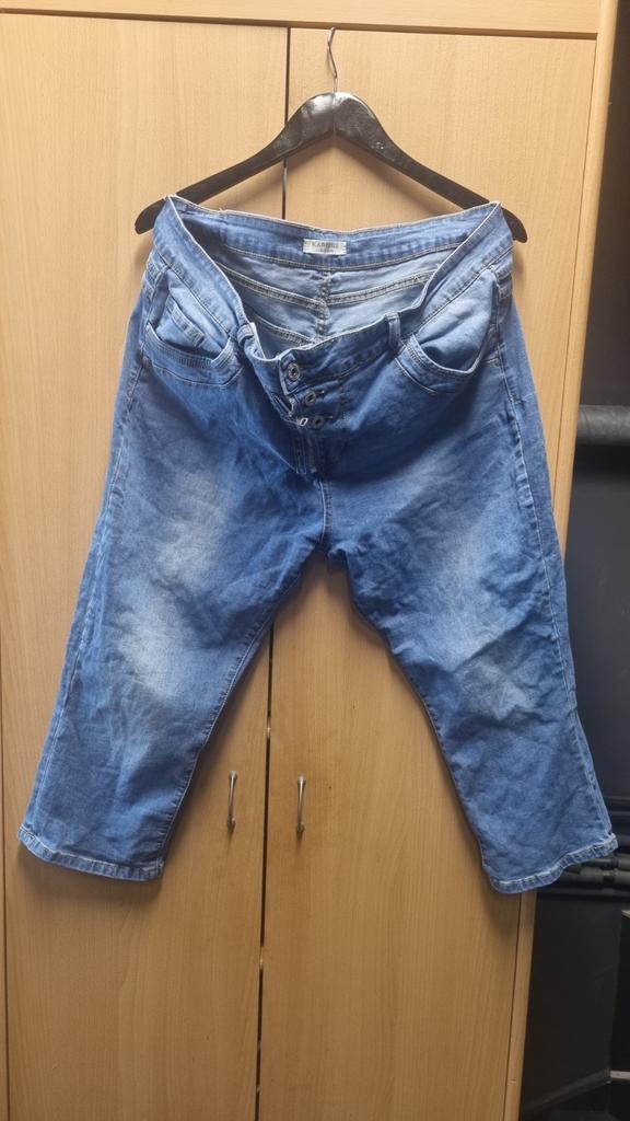 Karostar 3 kwart spijkerbroek maat 46, Blauw, Maat 46/48 (XL) of groter, Ophalen of Verzenden, Driekwart