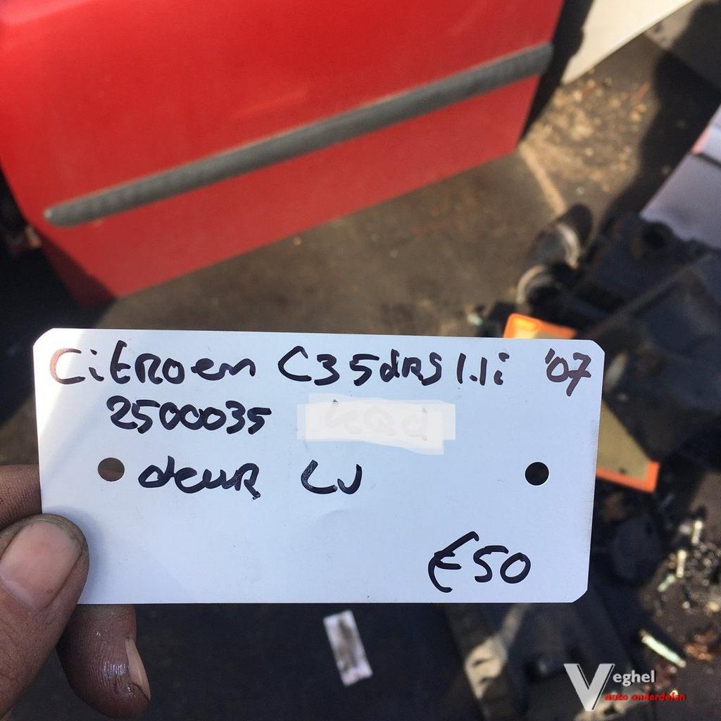 Citroen C3  1.1   2007 Wagennr 2500035 Kleurcode EKQ  Portie