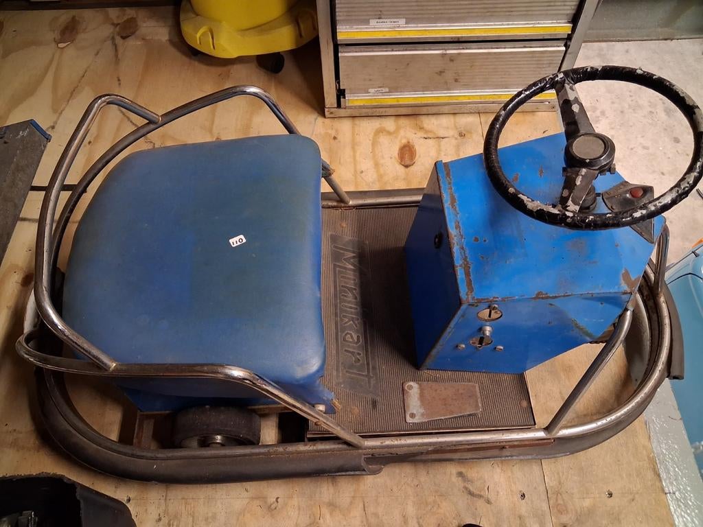 Oude botsauto's kinderen, Antiek en Kunst, Ophalen