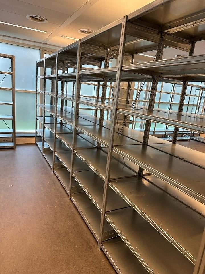 Bito legbord stelling 250 hoog 43 diep 5 legborden, Ophalen, Zo goed als nieuw