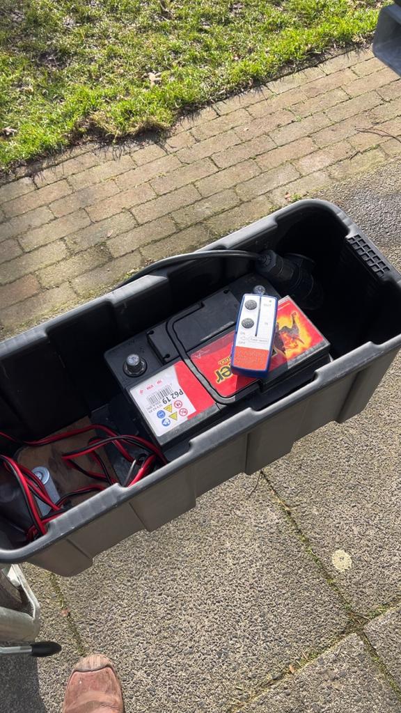 Mooie toer/visboot met 8 pk viertakt yamaha kortstaart, Watersport en Boten, Vis- en Consoleboten, Ophalen, Tot 10 pk, Zo goed als nieuw