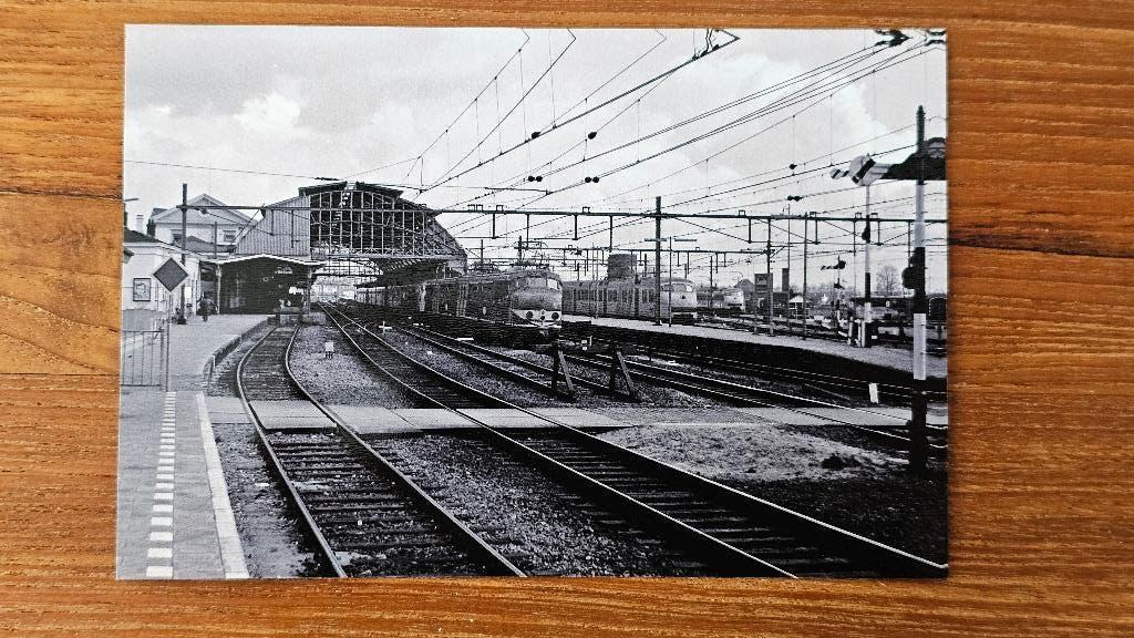 Foto TREIN NS Nederlandse Spoorwegen Mat 54 Hondekop EID2, Verzamelen, Spoorwegen en Tramwegen, Verzenden, Gebruikt, Trein, Overige typen
