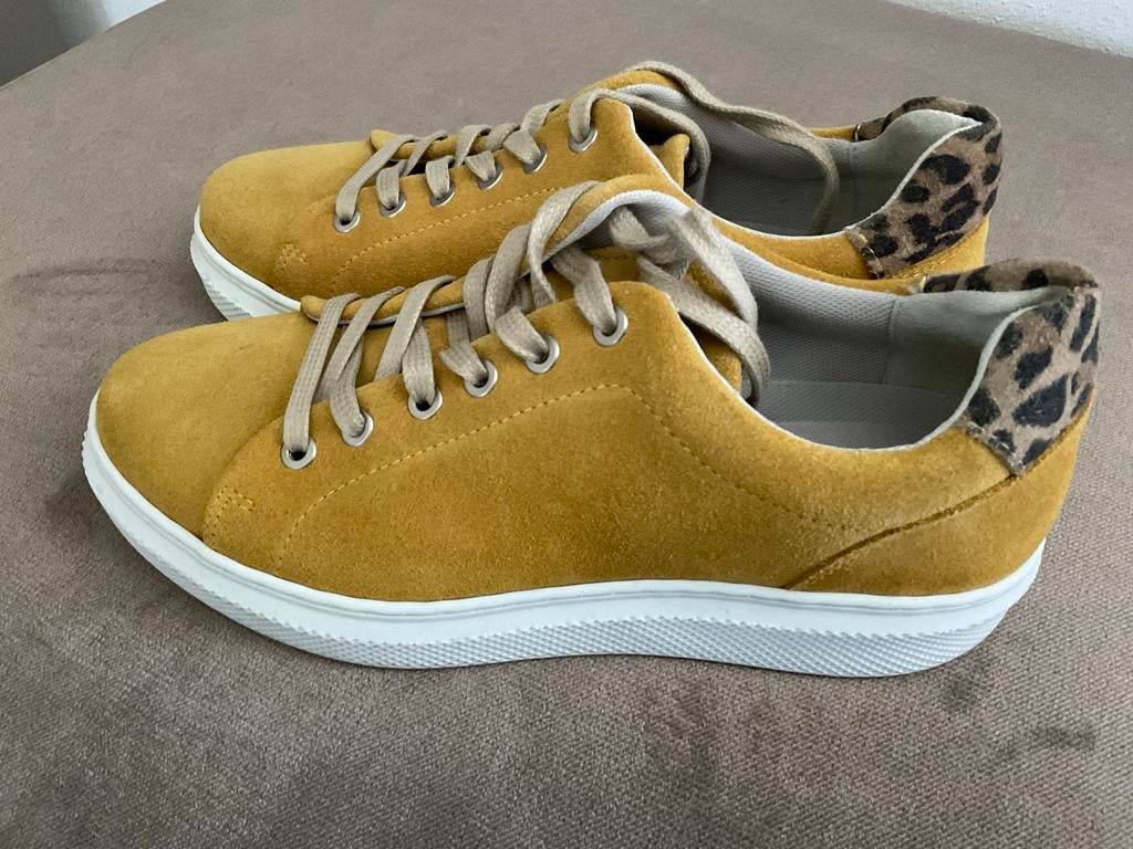 Bullboxer damessneakers maat 40 - Geel met luipaardprint, Ophalen of Verzenden, Zo goed als nieuw, Geel, Overige merken