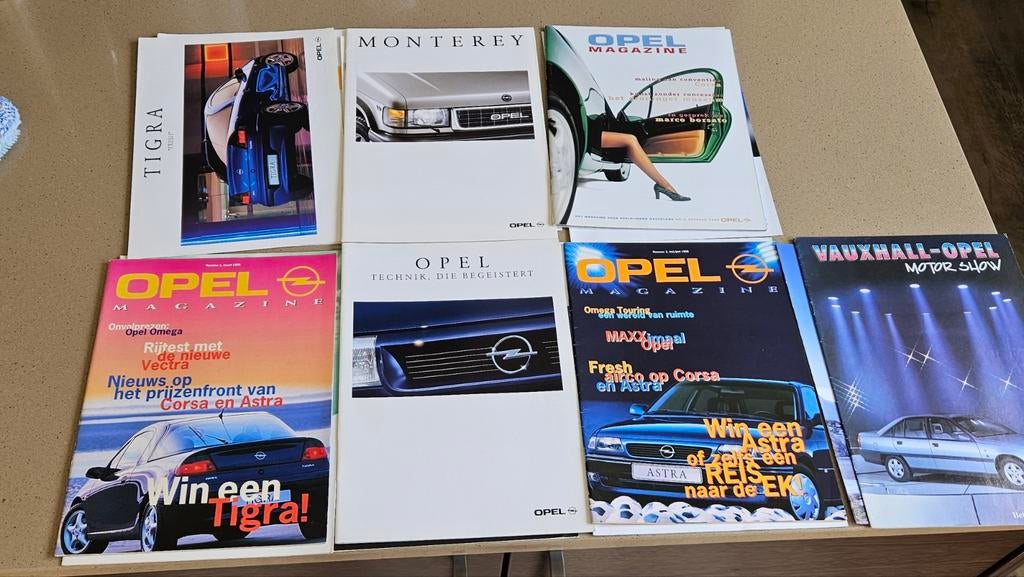 15 Opel Vauxhall folders, Ophalen of Verzenden, Zo goed als nieuw, Opel