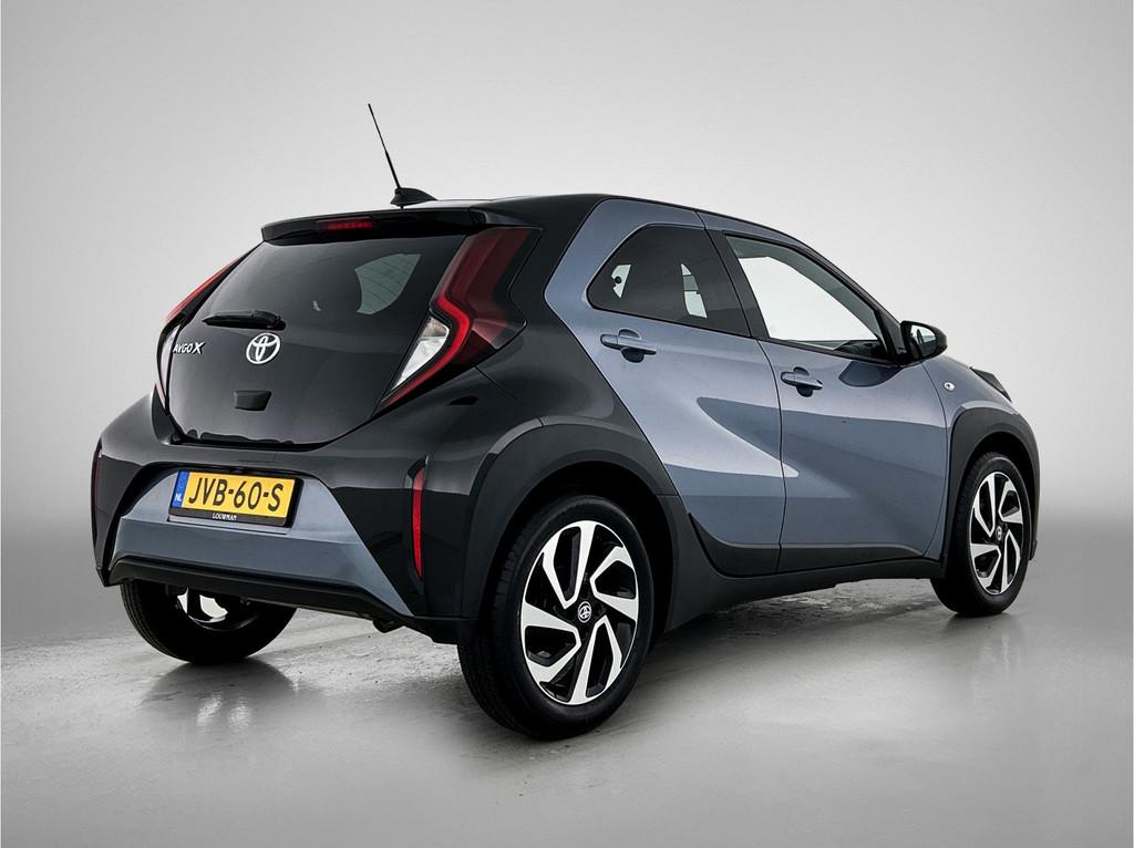 Toyota Aygo X 1.0 VVT-i MT Pulse | Stoelverwarming | Lichtme, 12 maanden, Stof, Gebruikt, 4 stoelen
