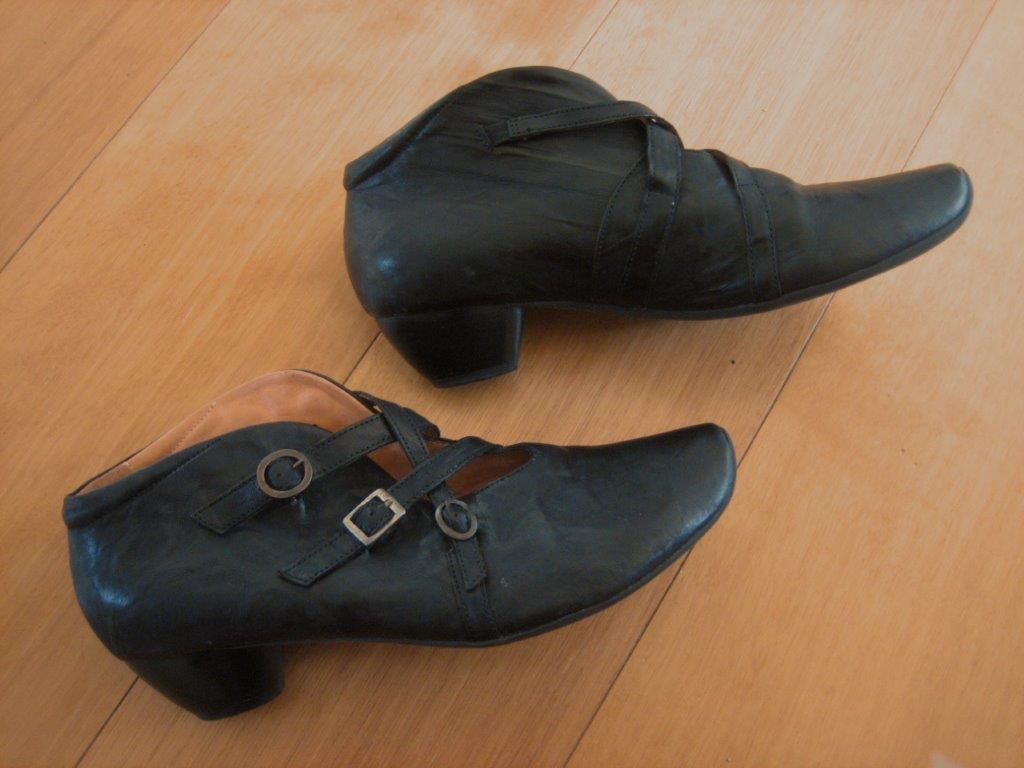 Nieuw! Zeer mooie zwart leren schoenen THINK! 42 snazzeys, Verzenden, Think!, Nieuw, Instappers