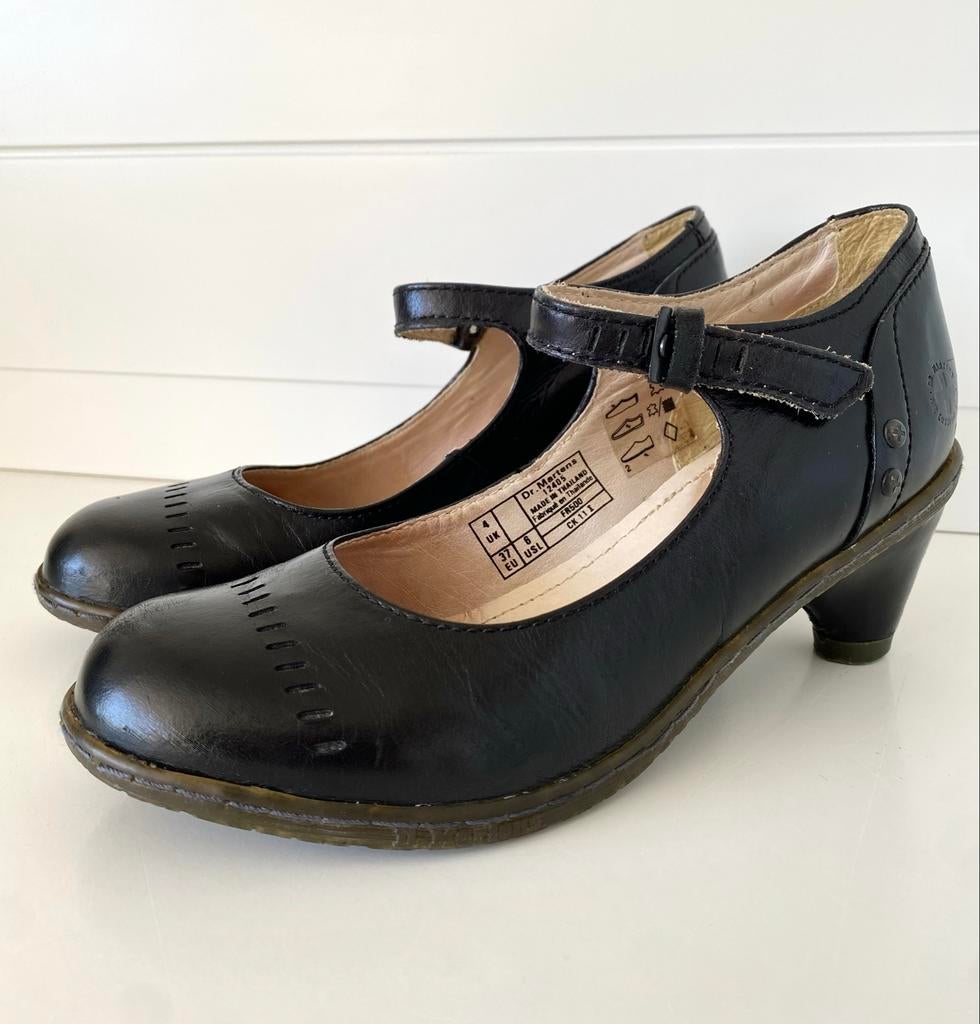 Dr. Martens Mary Jane schoenen met hak - Maat 37, Kleding | Dames, Schoenen, Ophalen of Verzenden, Zo goed als nieuw, Zwart, Schoenen met hoge hakken