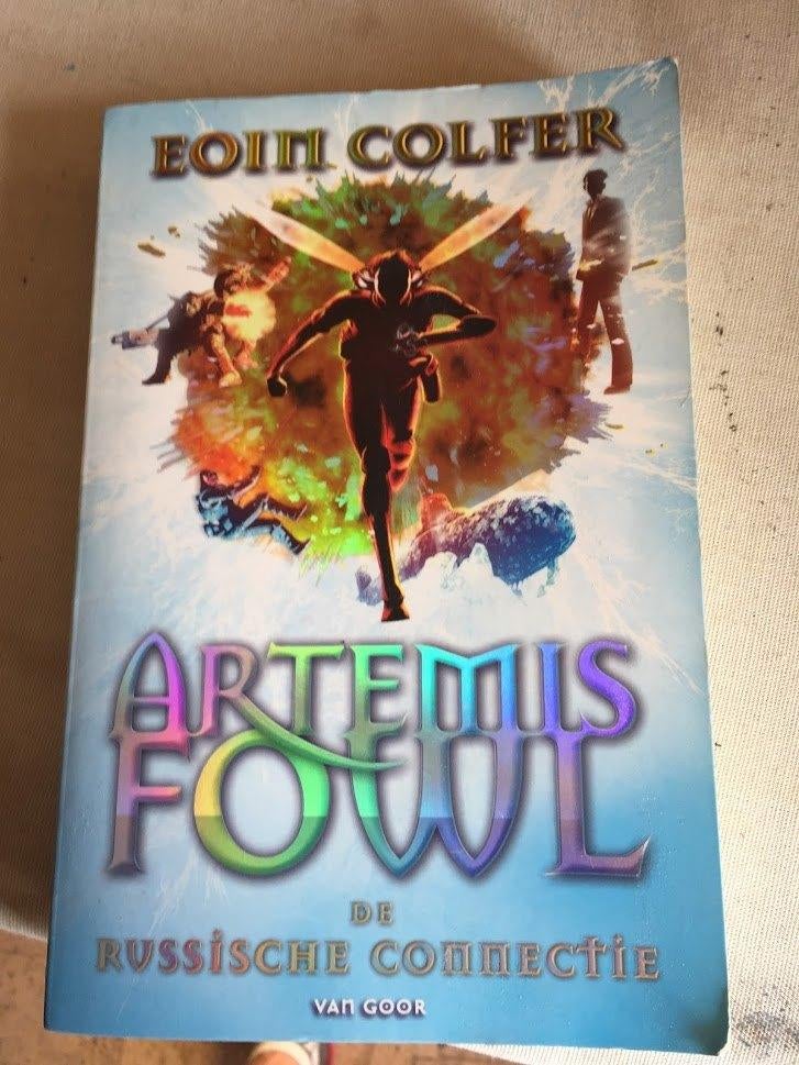 boek artemis fowl, Ophalen of Verzenden, Zo goed als nieuw