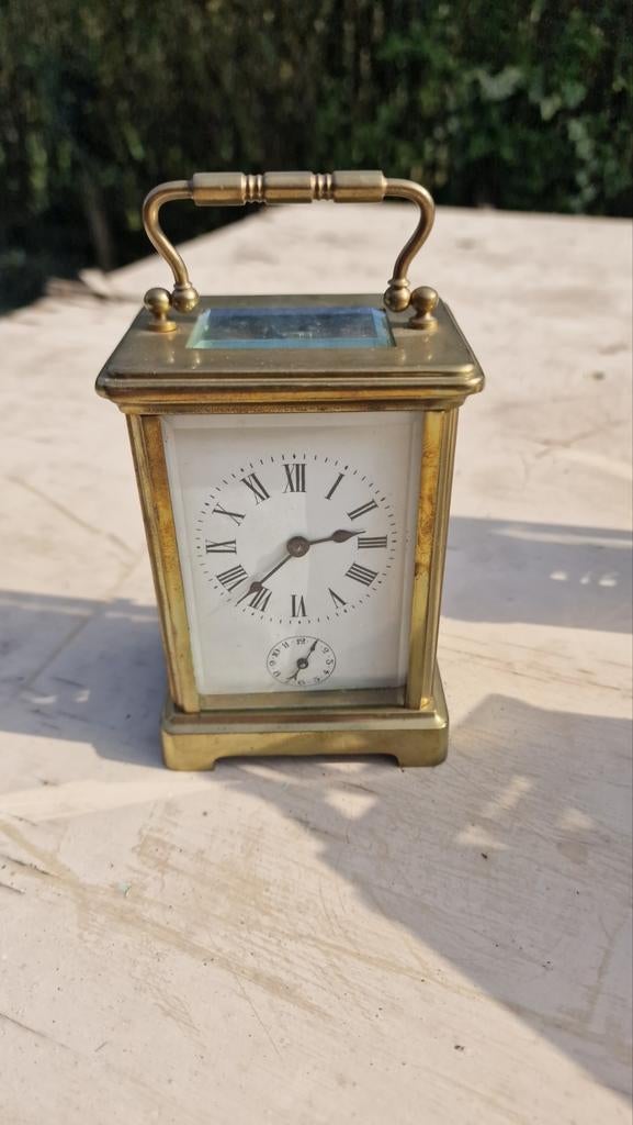 Antieke reisklokje van messing met Romeinse cijfers, Antiek en Kunst, Antiek | Klokken, Ophalen